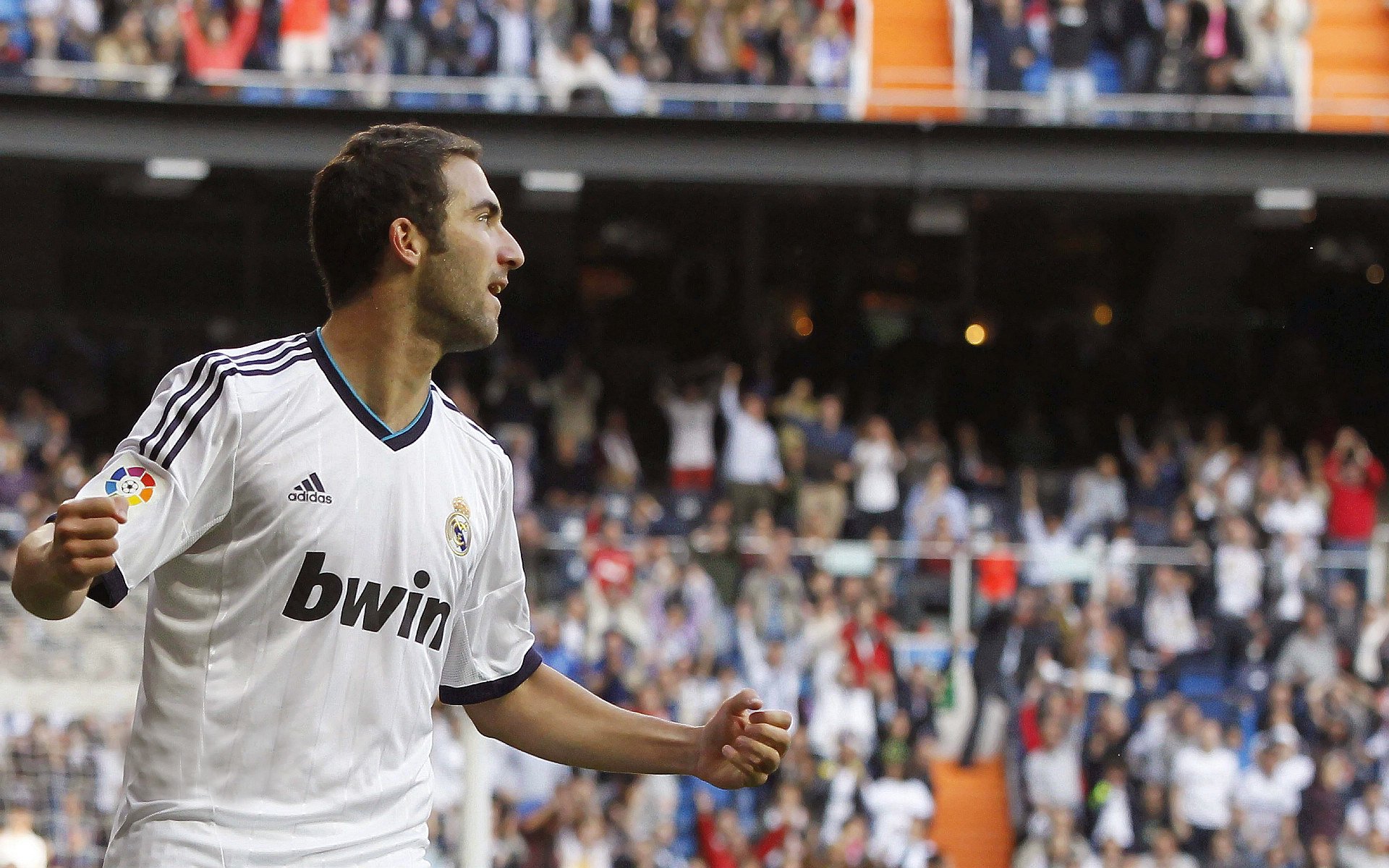 老鹰前途光明！德布劳内新星锐不可当表现突出气势如虹延续